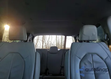 2020 Chrysler Pacifica Touring L z USA, uszkodzony, nr VIN 2C4RC1BG9LR142582